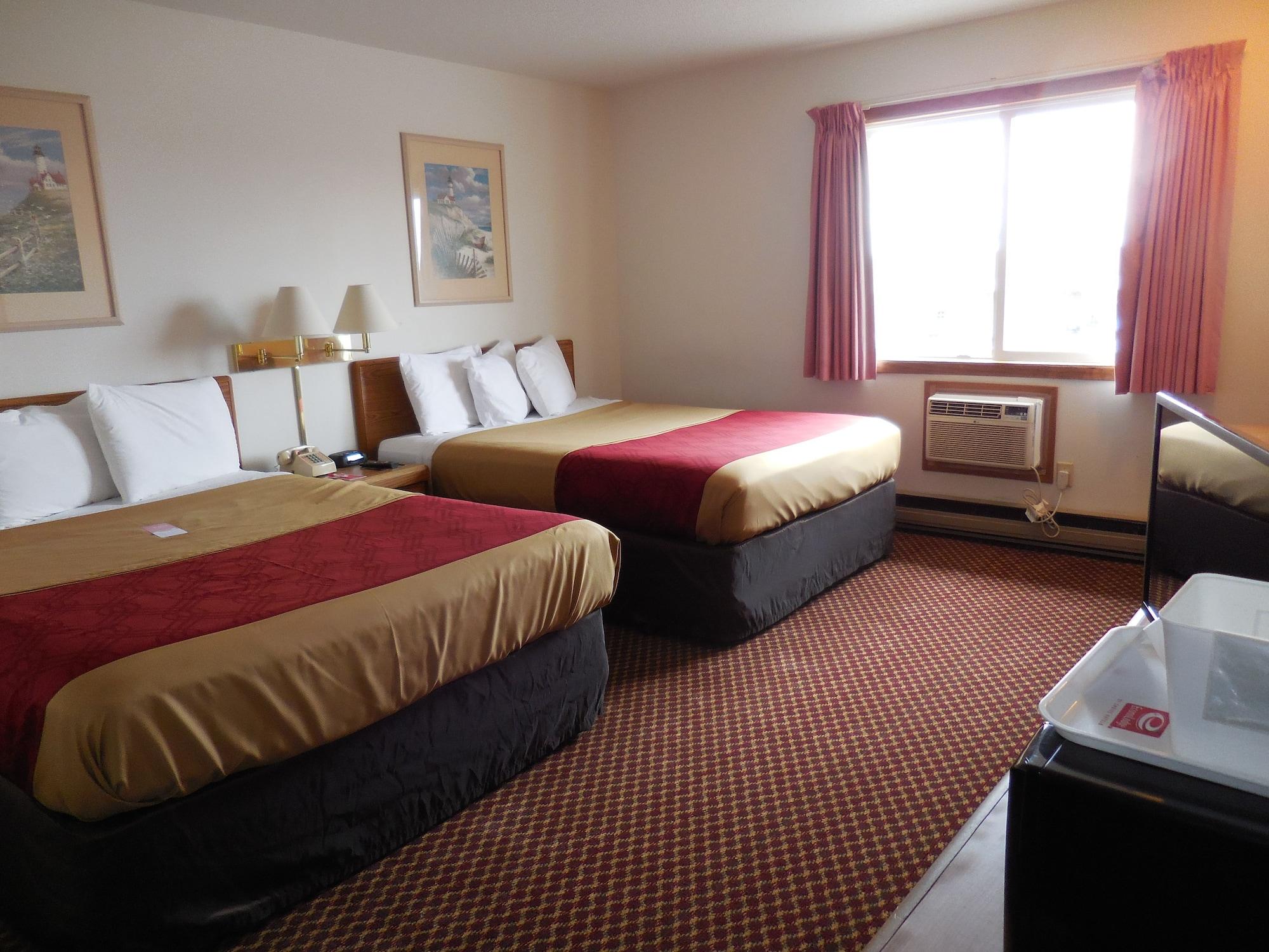 Travelodge By Wyndham Escanaba Exterior foto